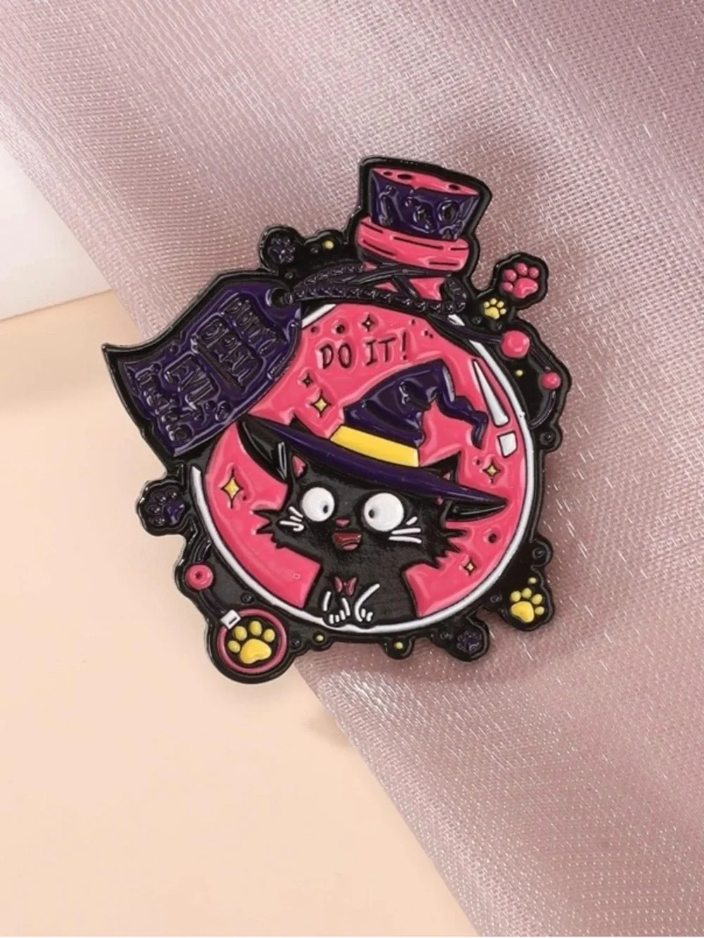 Cute Witch Cat Enamel Pin Black Cat Enamel Pin Cute Kawaii Goth Aesthetic Brooch
